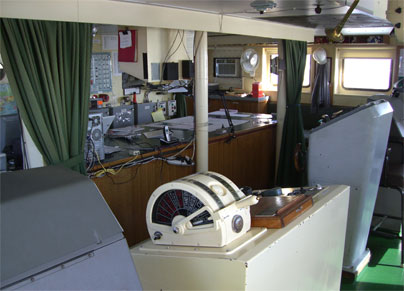 M/V Harriette bridge