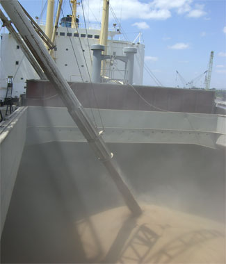 Loading grain in Houston